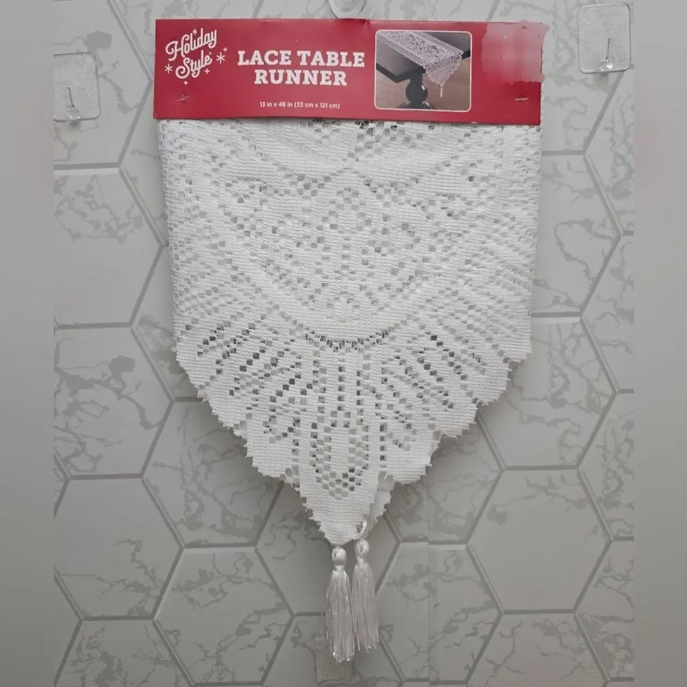 Holiday Vintage Style Christmas White Lace Table Runner, 13